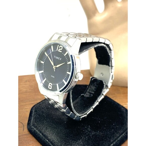 Timex Men's Watch TW2T59800 Quartz Blue Dial Silver Tone Stainless Steel 40mm - Picture 2 of 13